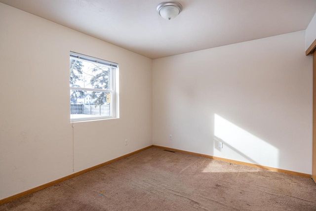 515 E OAK STREET, Kimberly, WI 54136