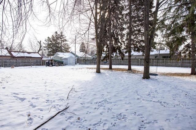 515 E OAK STREET, Kimberly, WI 54136