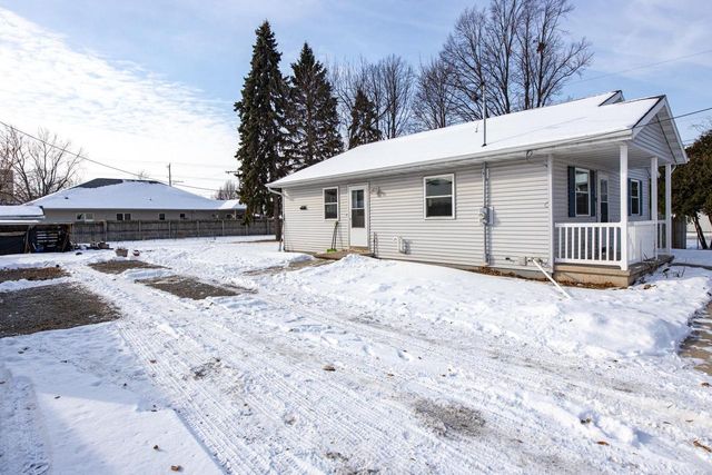 515 E OAK STREET, Kimberly, WI 54136