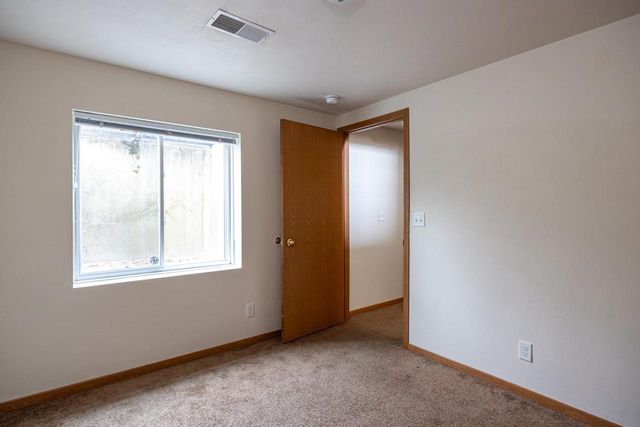 515 E OAK STREET, Kimberly, WI 54136