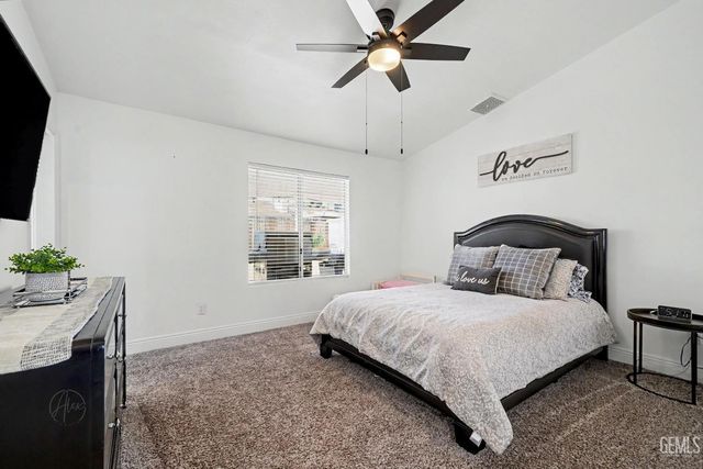 524 Quail Rock Avenue, Bakersfield, CA 93308