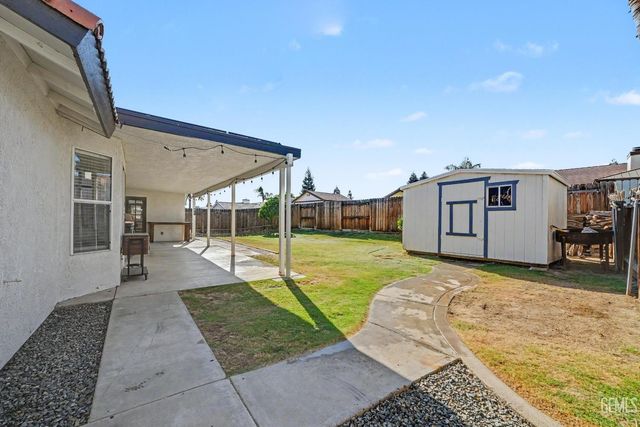 524 Quail Rock Avenue, Bakersfield, CA 93308