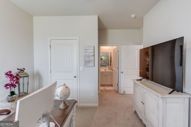 949 Brookfield Drive, Braselton, GA 30517