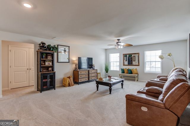 949 Brookfield Drive, Braselton, GA 30517