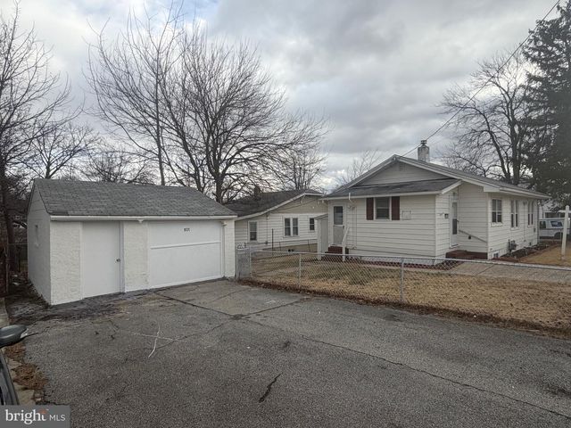 1001 SUNSET ST, Marcus Hook, PA 19061