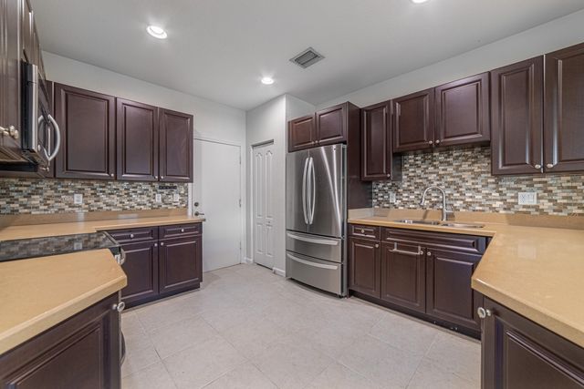 4109 Macarthur Palm Trail, Lake Worth, FL 33463