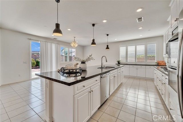 7903 Burrington st, Eastvale, CA 92880