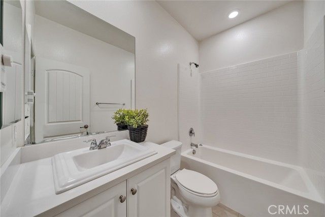 7903 Burrington st, Eastvale, CA 92880