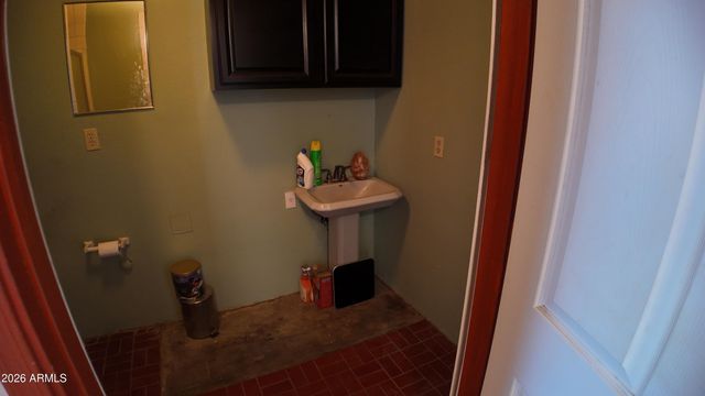 133 N HIBBERT Street, Mesa, AZ 85201