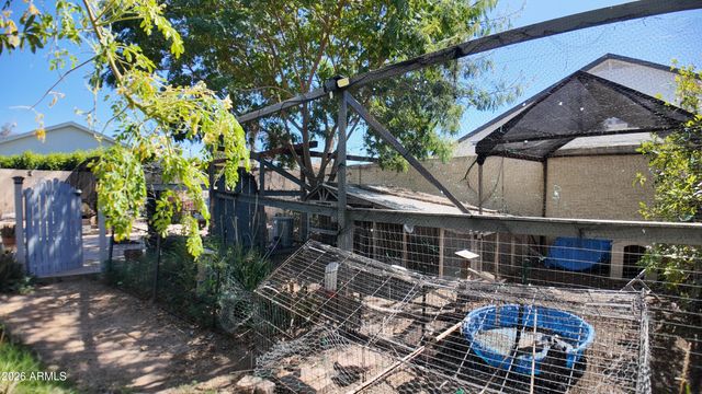 133 N HIBBERT Street, Mesa, AZ 85201