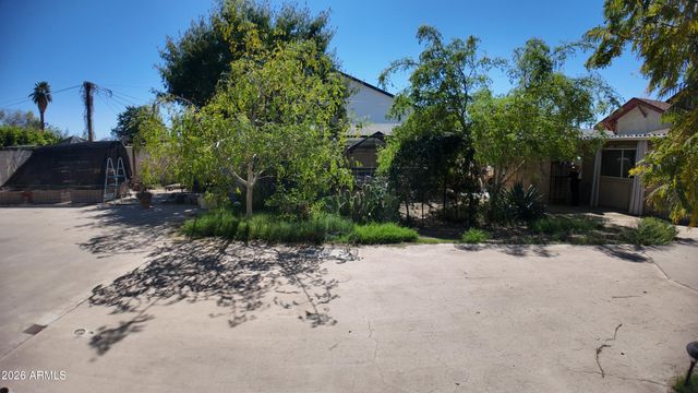 133 N HIBBERT Street, Mesa, AZ 85201