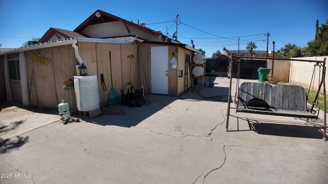 133 N HIBBERT Street, Mesa, AZ 85201