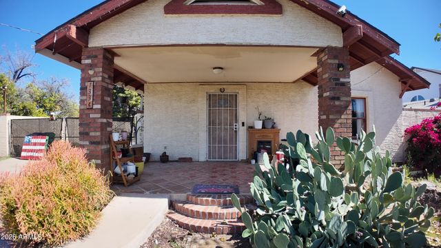 133 N HIBBERT Street, Mesa, AZ 85201