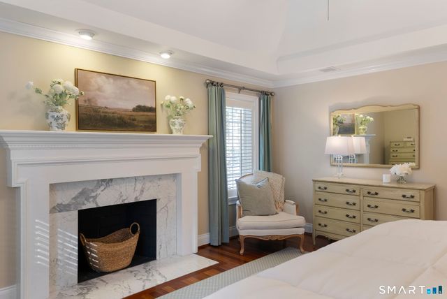 10 Hinchley Wood, Farmington, CT 06032