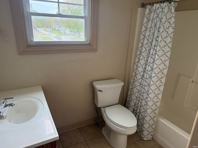 416 N Randolph Street, Garrett, IN 46738
