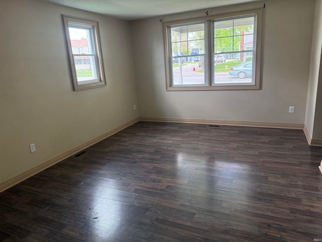 416 N Randolph Street, Garrett, IN 46738