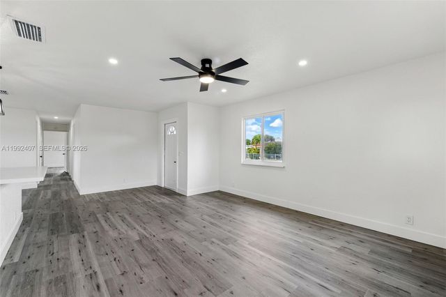 1867 NW 8th Ave, Homestead, FL 33030