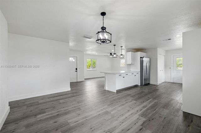 1867 NW 8th Ave, Homestead, FL 33030