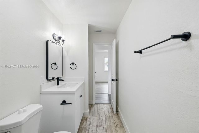 1867 NW 8th Ave, Homestead, FL 33030