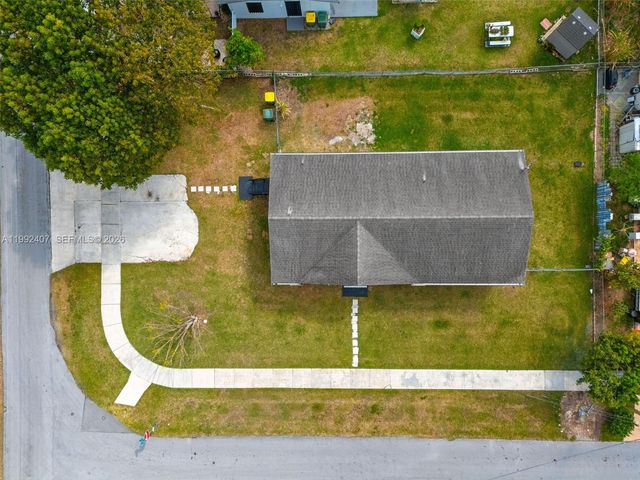 1867 NW 8th Ave, Homestead, FL 33030