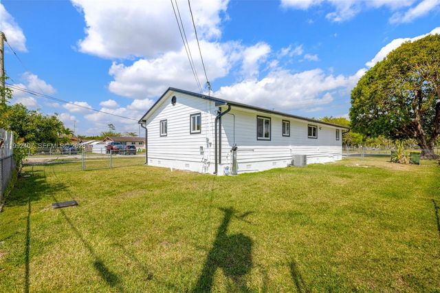 1867 NW 8th Ave, Homestead, FL 33030