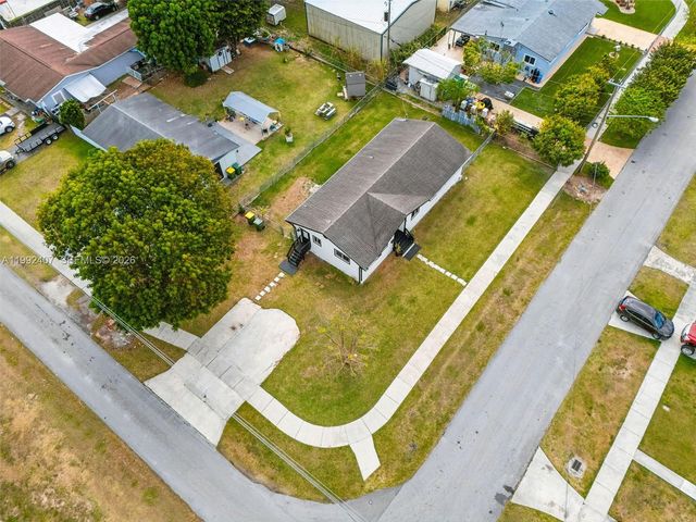 1867 NW 8th Ave, Homestead, FL 33030