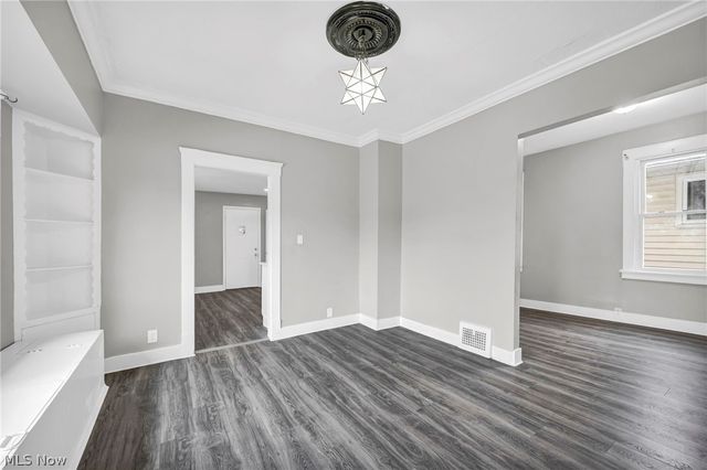 5012 Russell Avenue, Parma, OH 44134