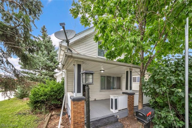 5012 Russell Avenue, Parma, OH 44134