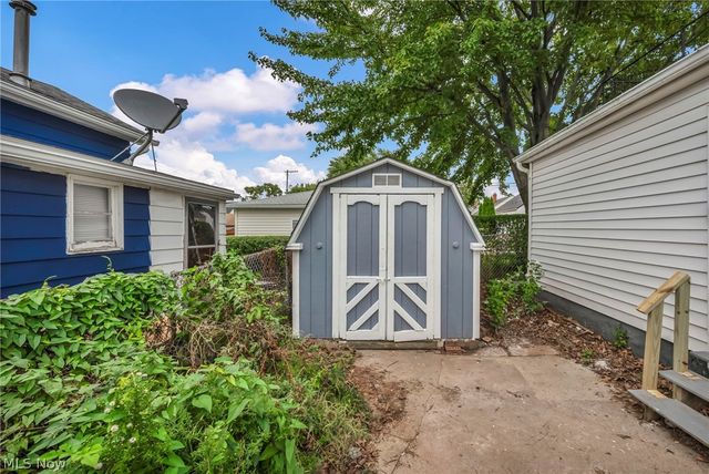 5012 Russell Avenue, Parma, OH 44134