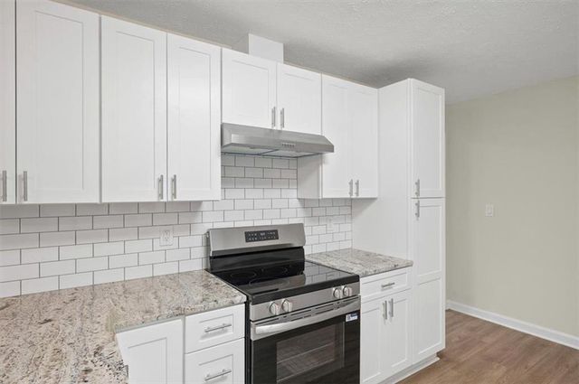 4471 Myrtle Hill Road NE, Kennesaw, GA 30144