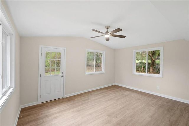 4471 Myrtle Hill Road NE, Kennesaw, GA 30144