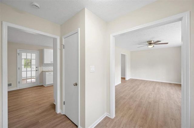 4471 Myrtle Hill Road NE, Kennesaw, GA 30144