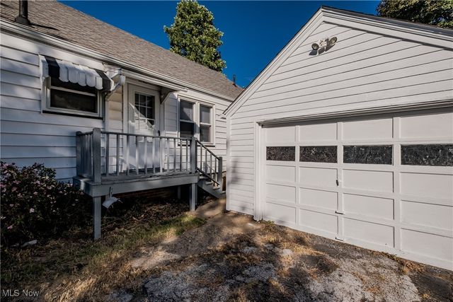 918 19th Street NE, Canton, OH 44714