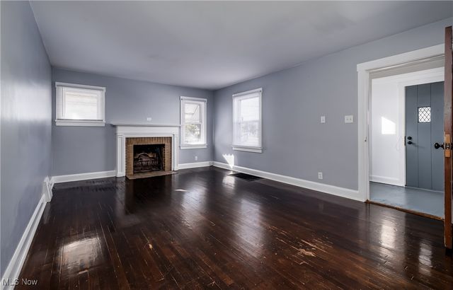 918 19th Street NE, Canton, OH 44714