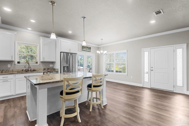 5410 Spanish Highlands Dr, Pensacola, FL 32504