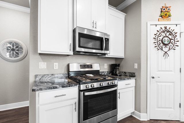 5410 Spanish Highlands Dr, Pensacola, FL 32504