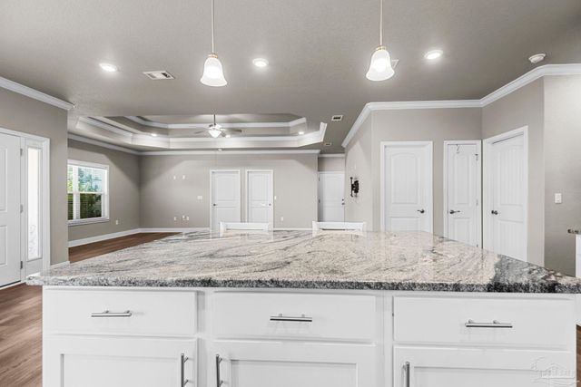 5410 Spanish Highlands Dr, Pensacola, FL 32504