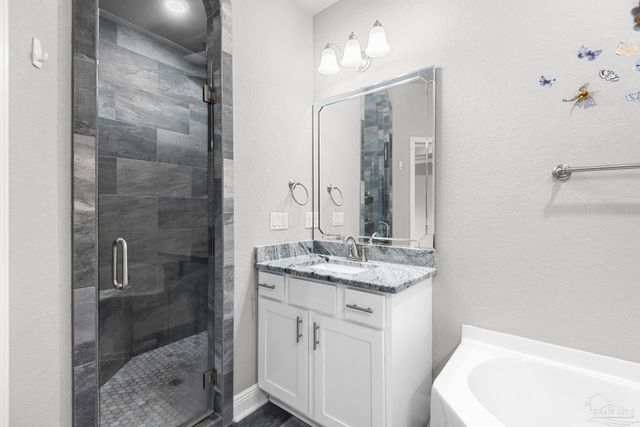 5410 Spanish Highlands Dr, Pensacola, FL 32504