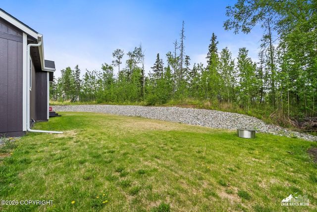 4112 N Paradise Drive, Wasilla, AK 99654