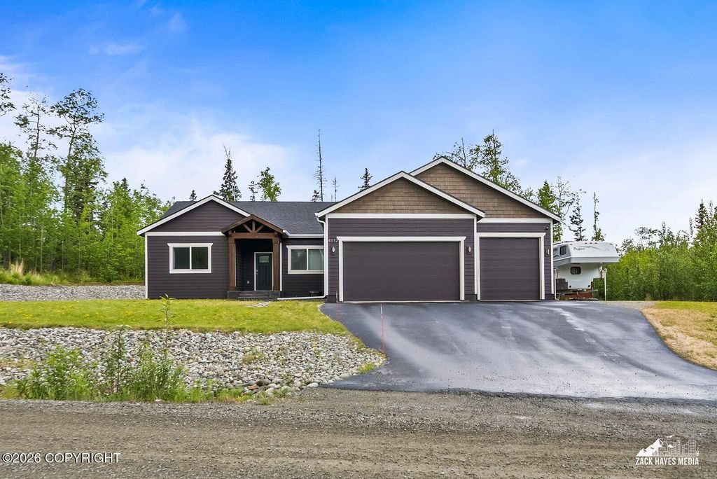 4112 N Paradise Drive, Wasilla, AK 99654