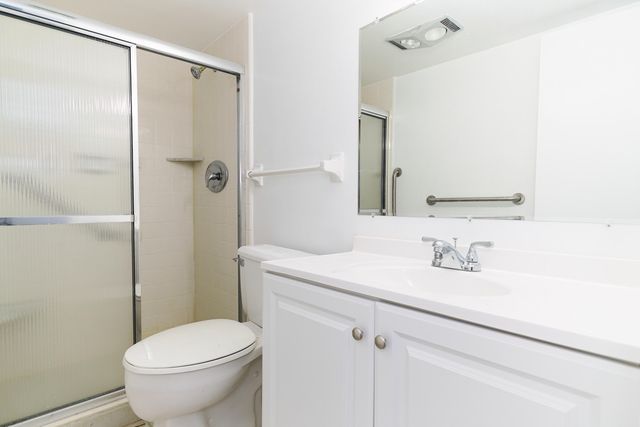 7 Westwood Avenue 102c, Tequesta, FL 33469