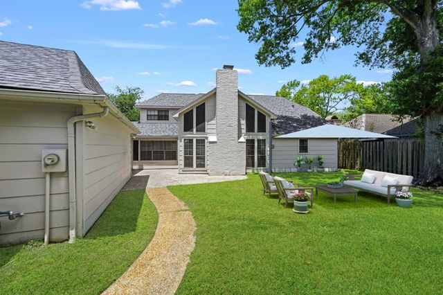 6511 Las Brisas Drive, Houston, TX 77083