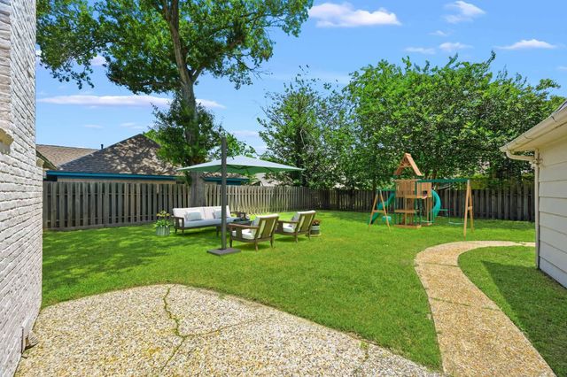 6511 Las Brisas Drive, Houston, TX 77083