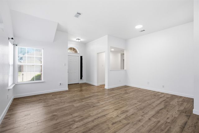 4724 Grant Park Avenue, Fort Worth, TX 76137