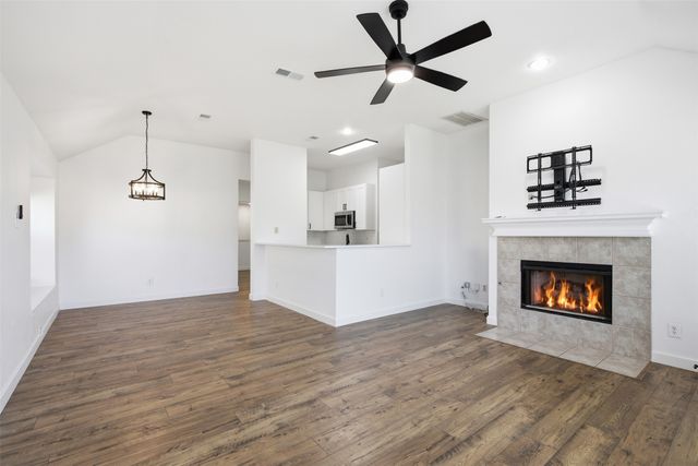 4724 Grant Park Avenue, Fort Worth, TX 76137