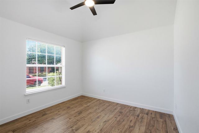4724 Grant Park Avenue, Fort Worth, TX 76137