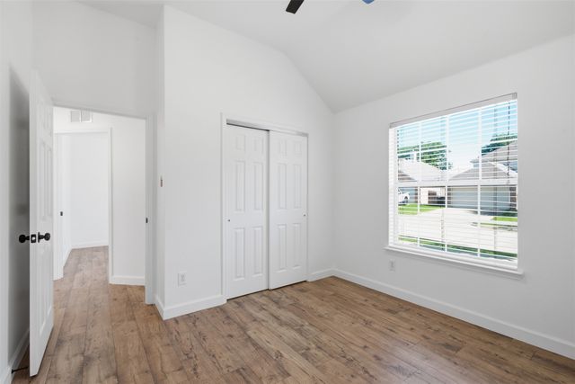 4724 Grant Park Avenue, Fort Worth, TX 76137