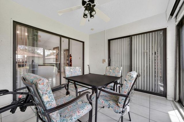 6045 Sunny Pointe Circle, Delray Beach, FL 33484