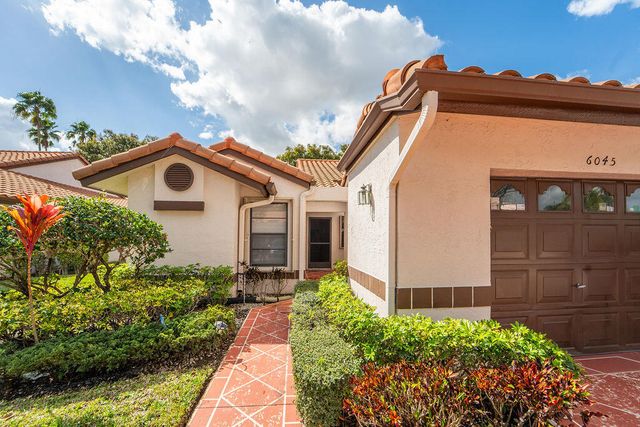 6045 Sunny Pointe Circle, Delray Beach, FL 33484