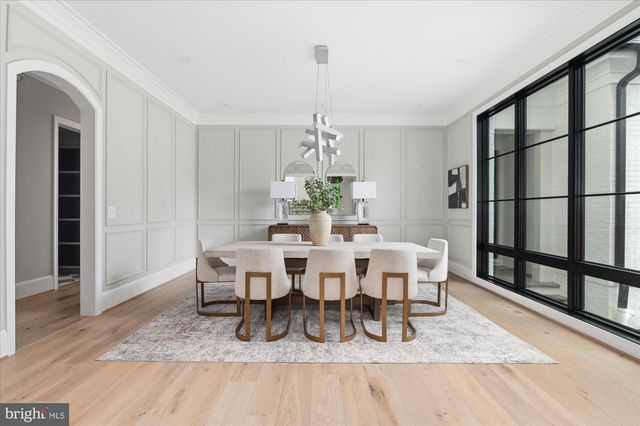 7008 ARBOR LN, Mclean, VA 22101